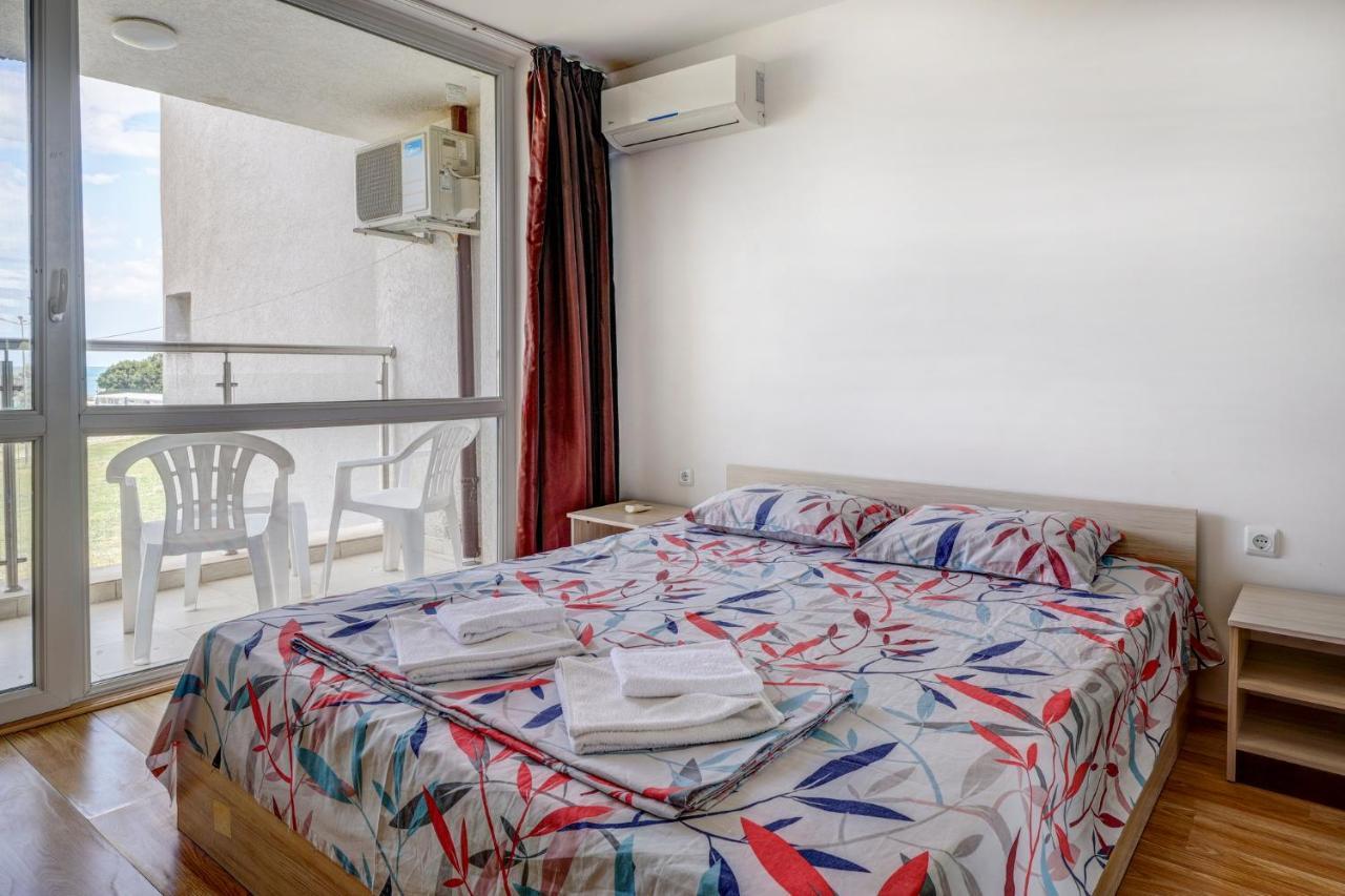 Saint George Hotel 1 Balchik Exterior photo